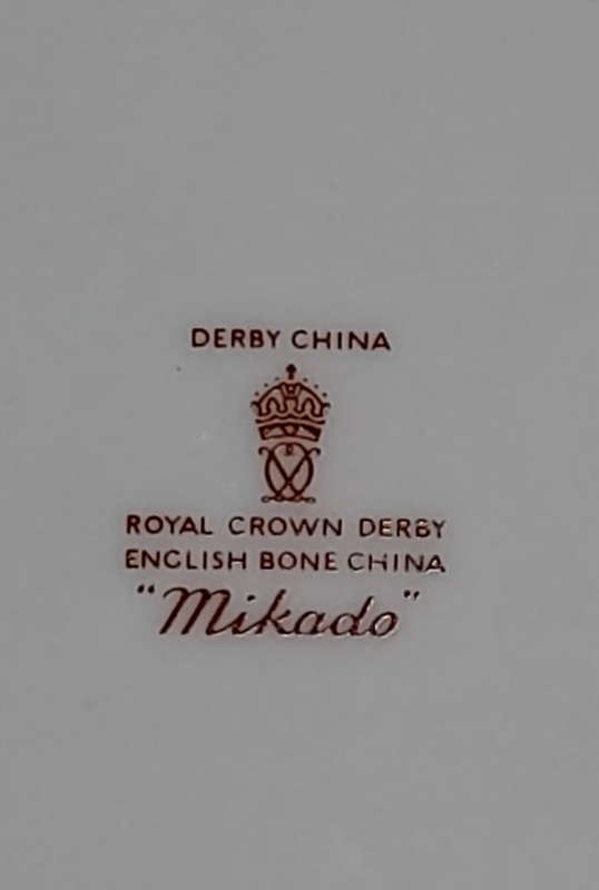 Royal Crown Derby Mikado bon bon dish