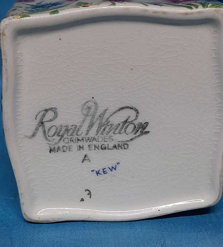 Royal Winton 'kew'