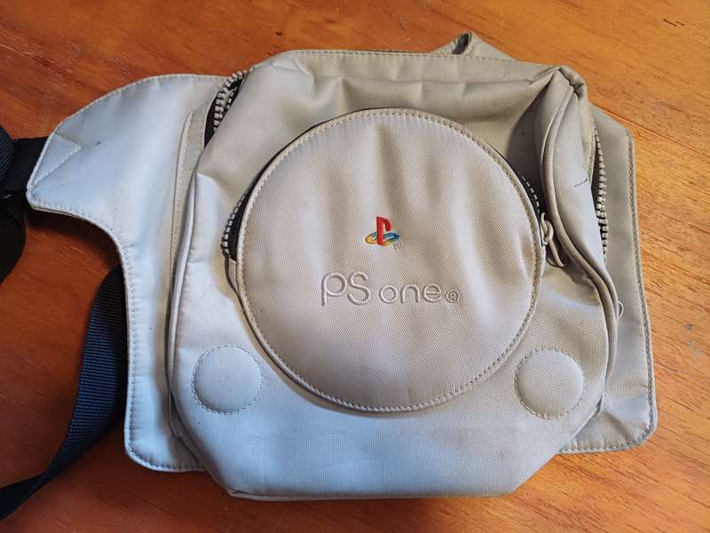 PlayStation One with carry bag (UK power adapter) *Read description