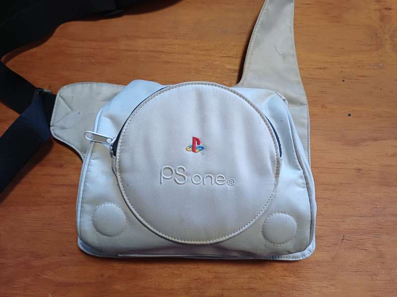 PlayStation One with carry bag (UK power adapter) *Read description