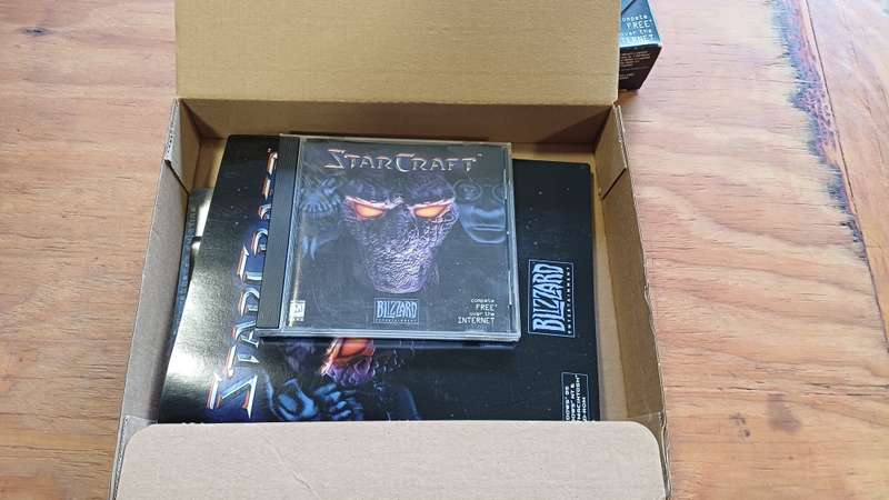 BIG BOX StarCraft CIB (Very Collectable)