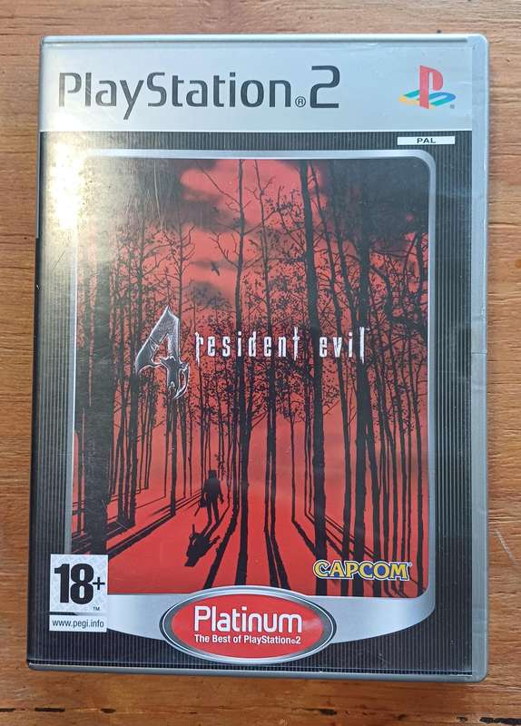 Resident Evil 4 PS2 Platinum (Disc in excellent Condition)