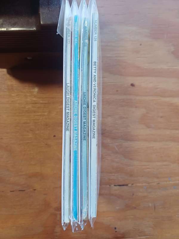 Archie Comic Digests x 4