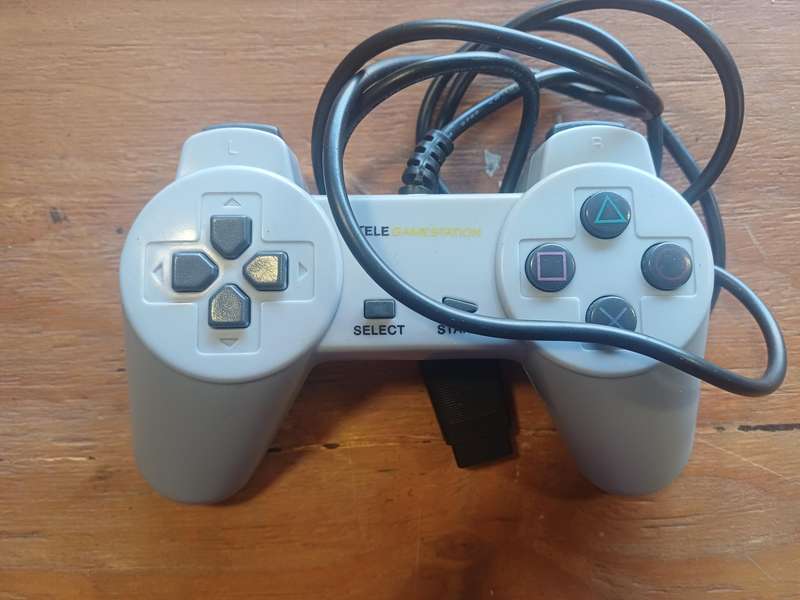 Mixed lot of Gaming Stuff (See Description)