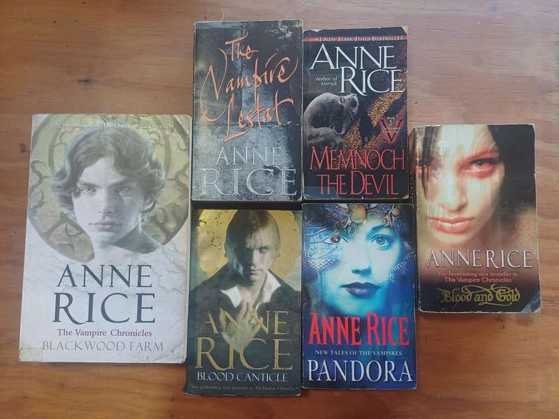 Lot of Anne Rice Books