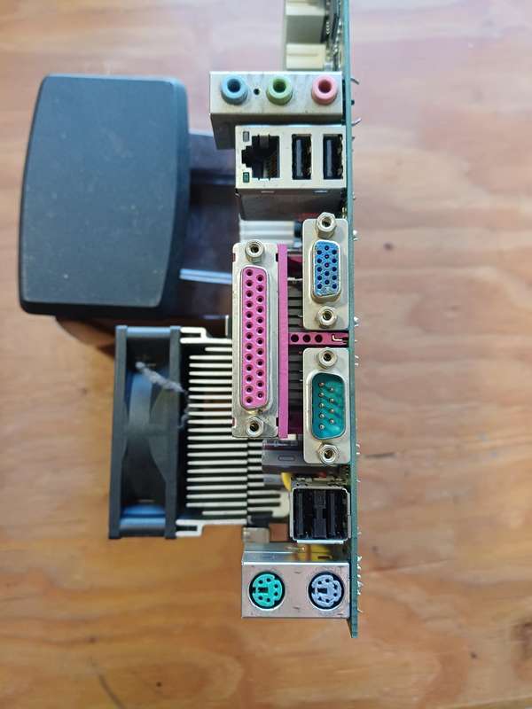 motherboard e210882 with unknown CPU