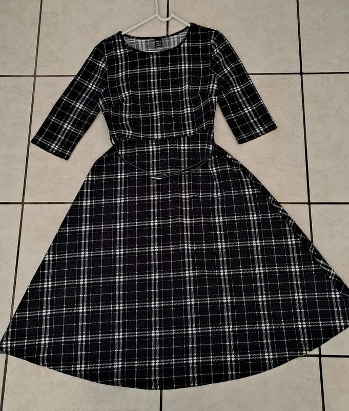 Ladies flair black and white dress
