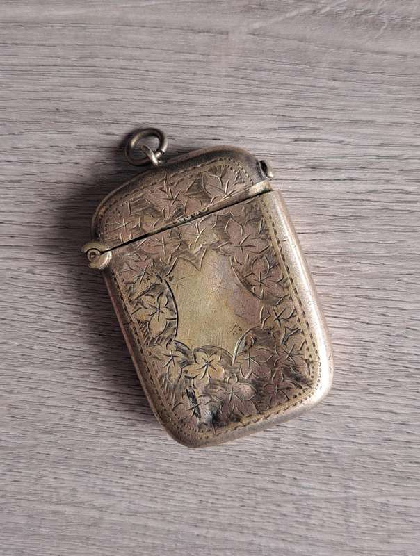 Antique Vesta with vacant cartouche