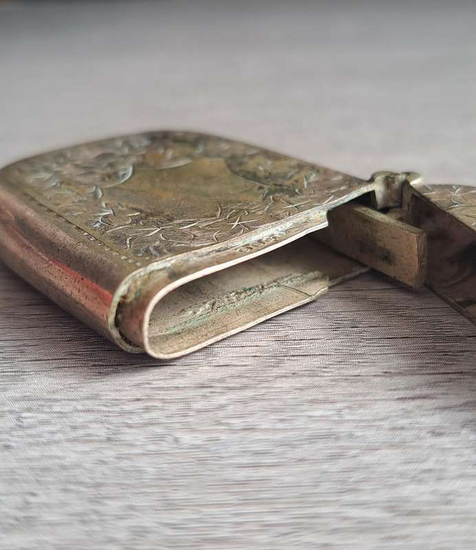 Antique Vesta with vacant cartouche