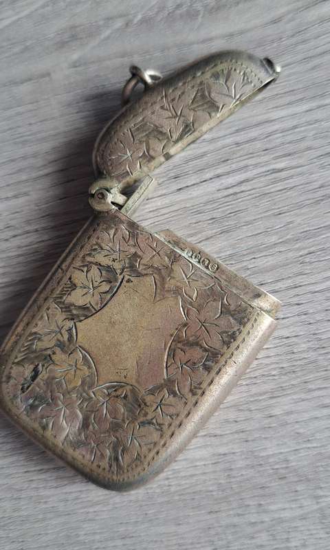 Antique Vesta with vacant cartouche