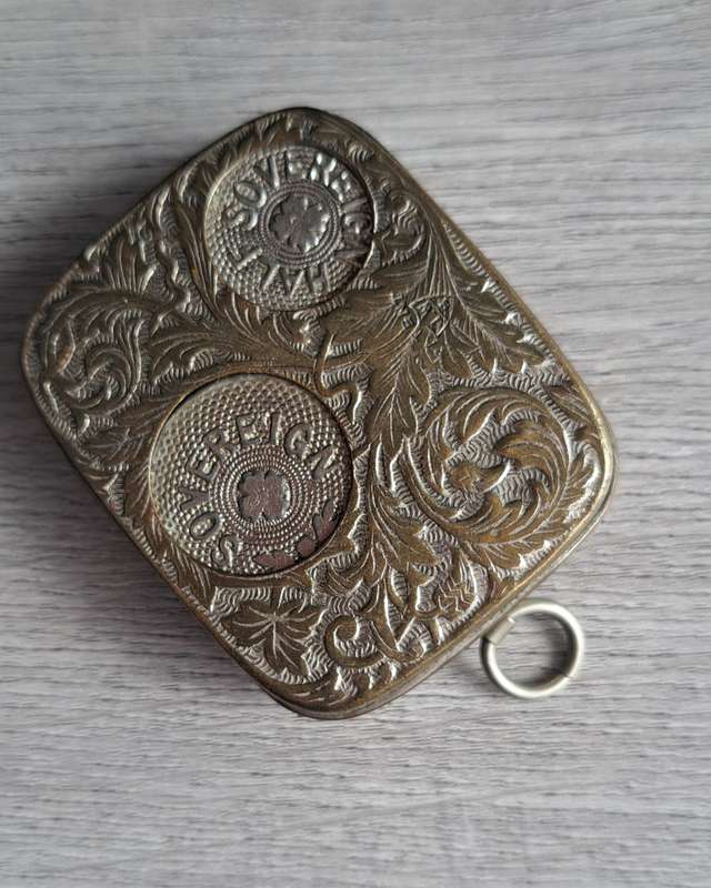 Antique Sovereign Hallmarked Patent JWB Coin holder