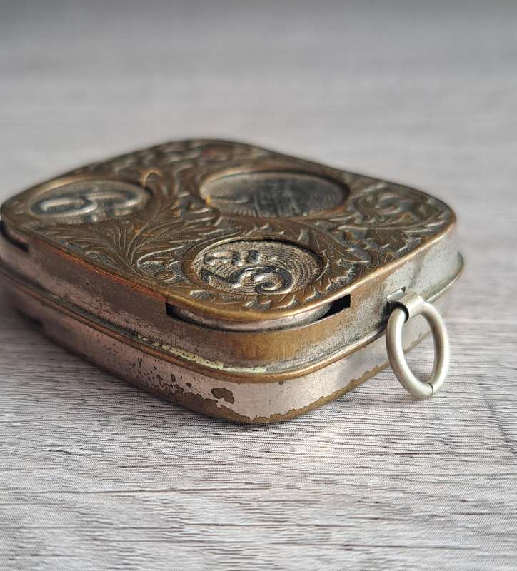 Antique Sovereign Hallmarked Patent JWB Coin holder
