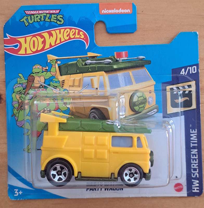 Hot Wheels TMNT Party wagon
