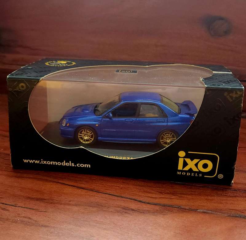 IXO Subaru Impreza STI 2001