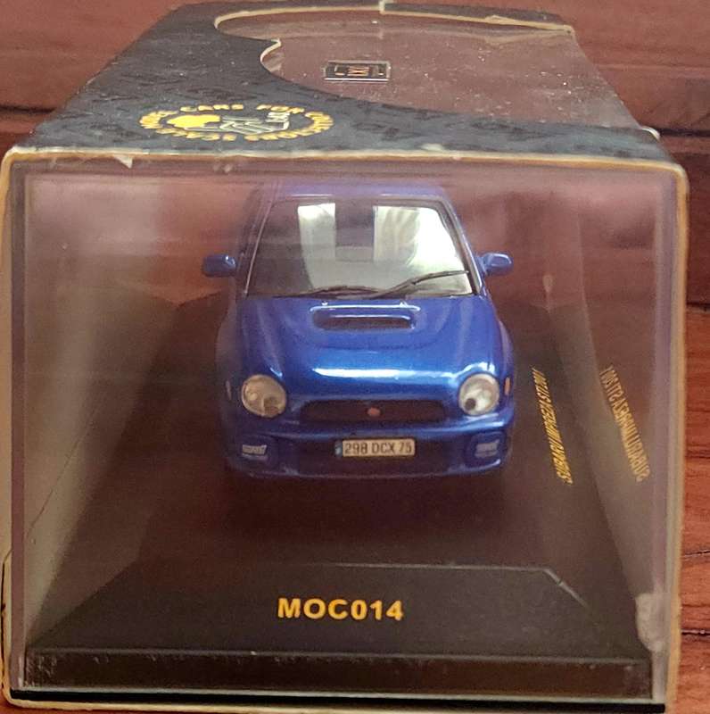 IXO Subaru Impreza STI 2001