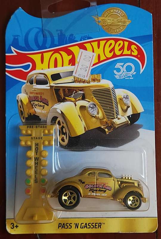 Hot Wheels Pass 'n Gasser