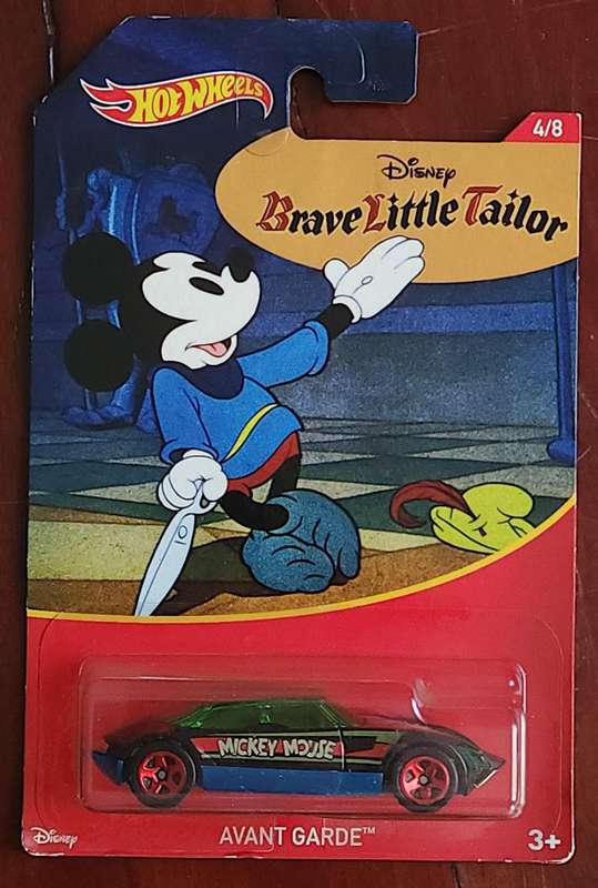 Hot Wheels Character Cars - Disney Mickey Mouse Brave Little Tailor