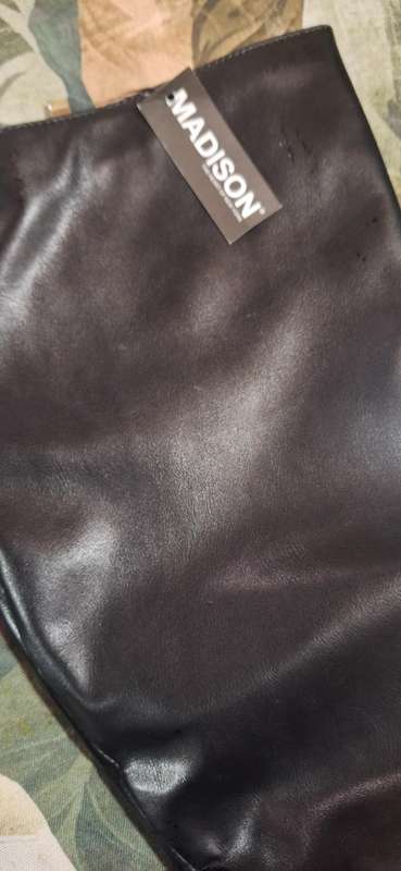 Gilly knee length boot UK 6