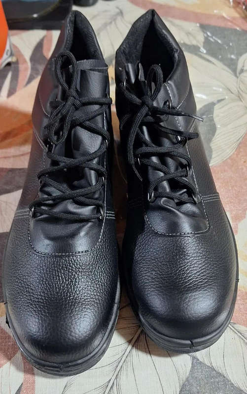 Black Safety Boots -SIZE 14