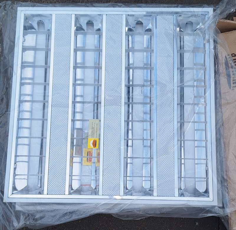 RADIANT Fluorescent Ceiling Light Recessed 600x600mm T5 4x14w