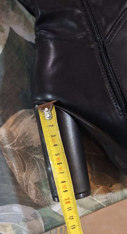 Gilly knee length boot UK 6