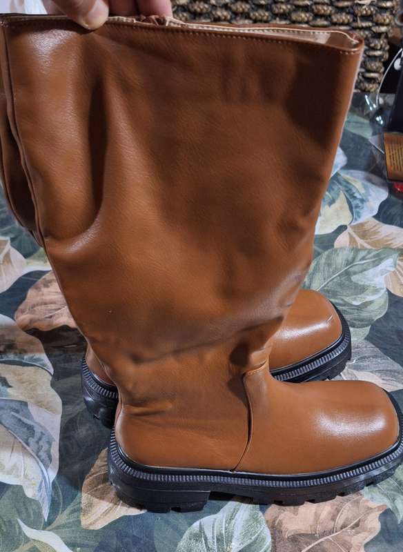 Lily Chunky Combat Boot UK 7