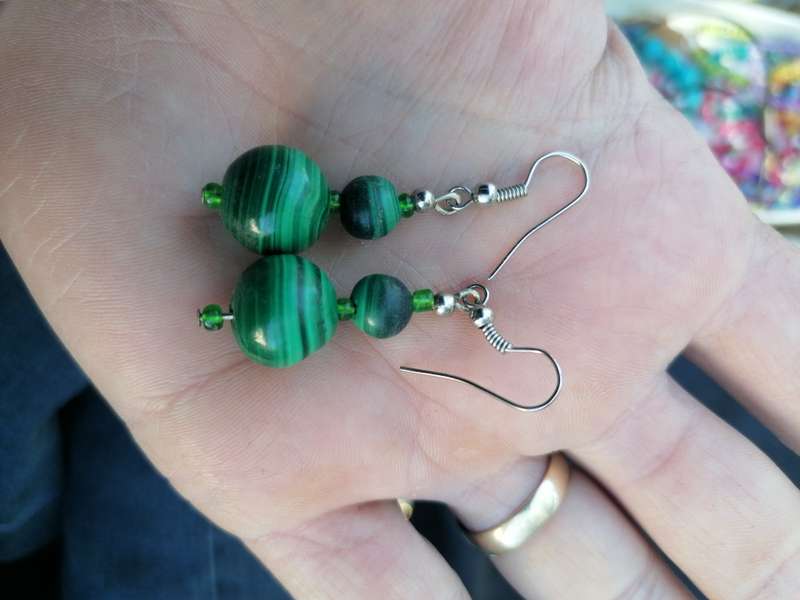 Vintage earrings. Price for the lot
