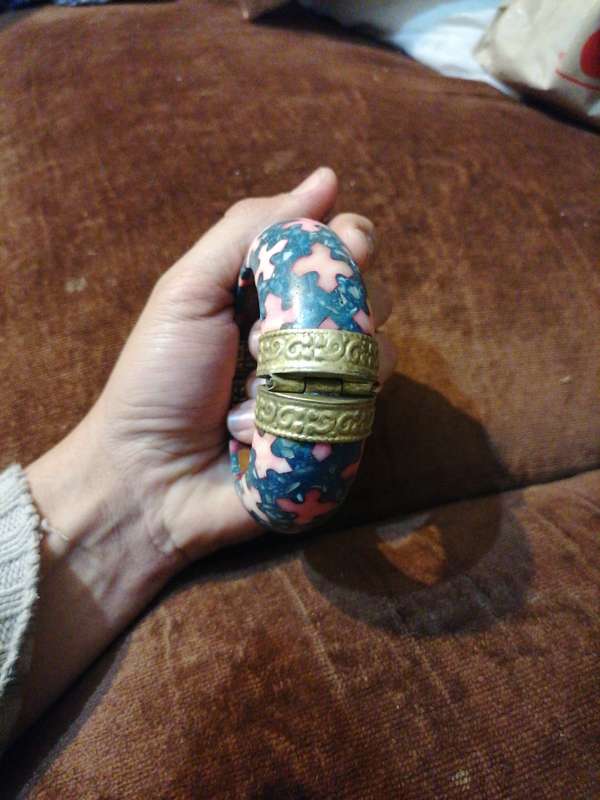 Lovely vintage Bangle