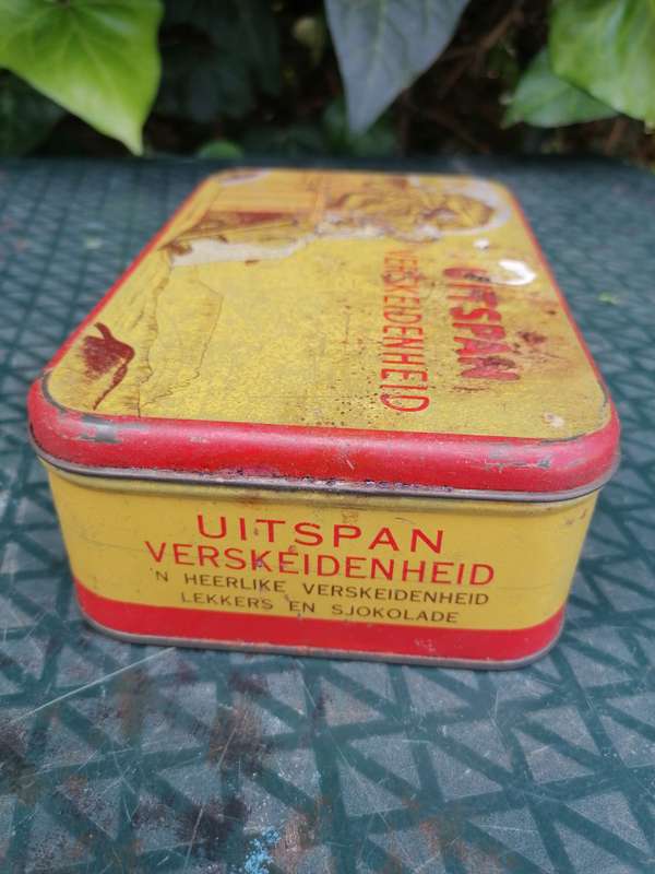 1940s Beacon Produkte UITSPAN Lekkers en Sjokolade Blik