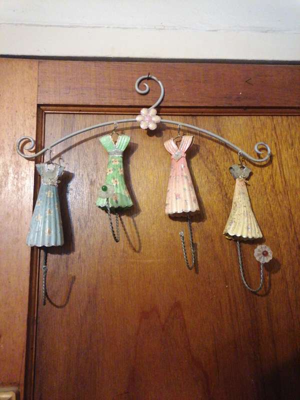 Dress Shaped Collectible Hooks