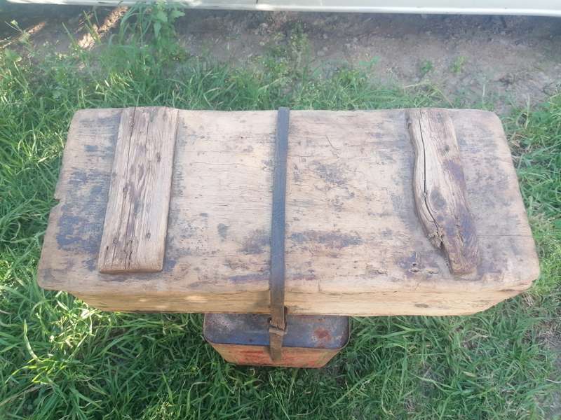 ANTIQUE WOODEN WAGON KIST MADE IN ROBERTSON OVER 100 YEARS BACK