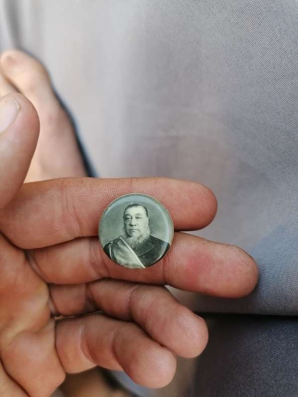 President Paul Kruger lapel tinnie badge