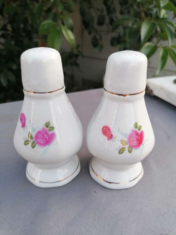 Vintage porcelain salt and pepper holder