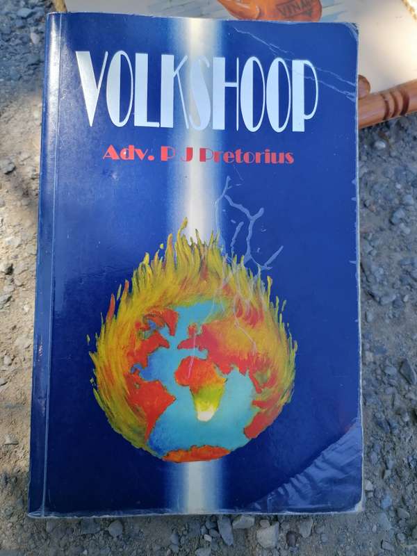 VOLKSHOOP. ADV. PJ PRETORIUS