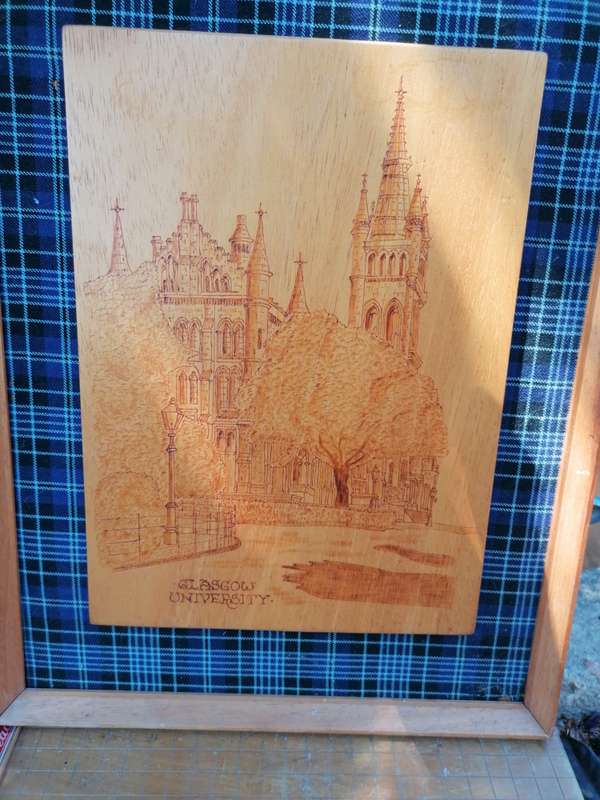 SCOTIA POKERCRAFT  HAND MADE IN SCOTLAND  GLASGOW UNIVERSITY WOOD ART