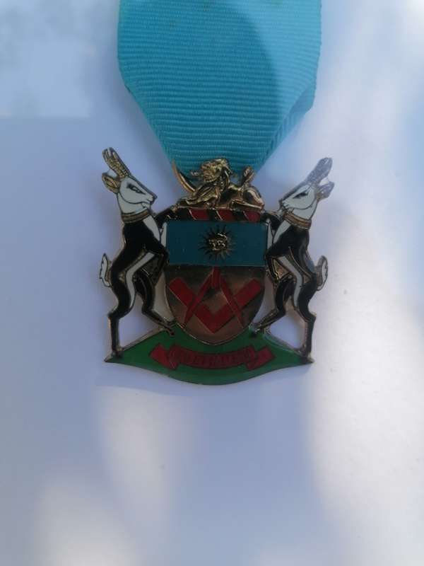 3 free masonic medals