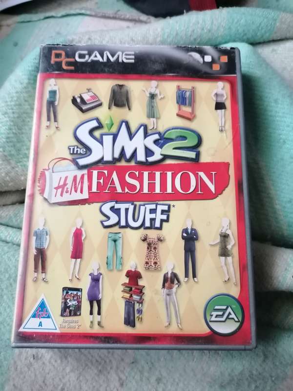 The sims 2 HM fashion stuff expansion pack