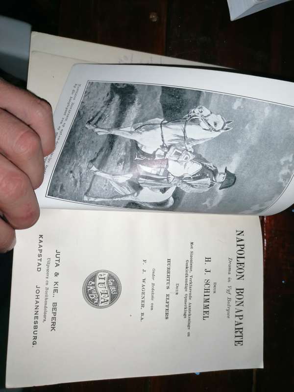 Napoleon Bonaparte  HJ SCHIMMEL