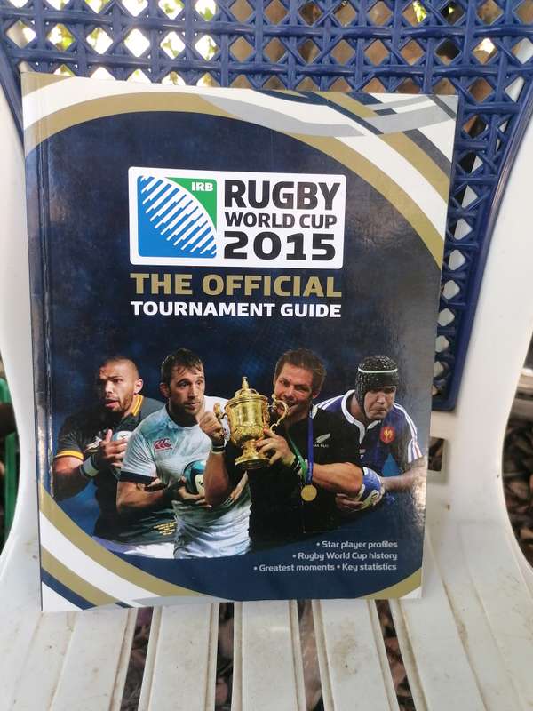 RUGBY WORLD CUP 2015  THE OFFICIAL TOURNAMENT GUIDE