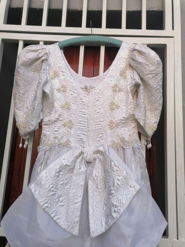 Vintage wedding dress size 36