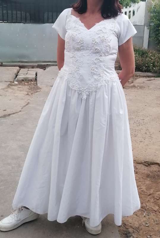 Vintage wedding dress size 36