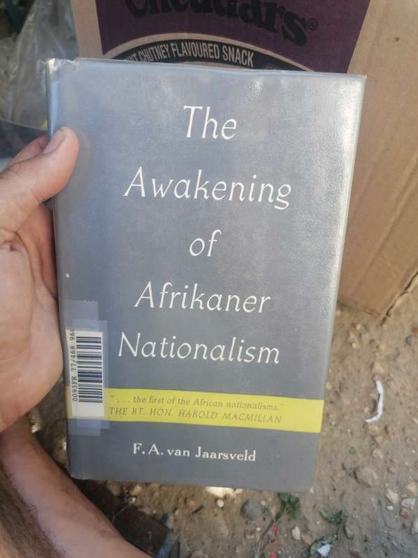 The Awakening of Afrikaner Nationalism 1868-1881  F.A. van Jaarsveld