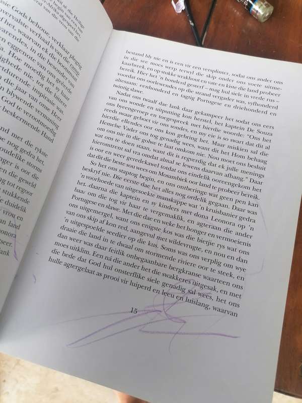 Die Groot Afrikaanse Heldeboek  deur Pieter W. Grobbelaar