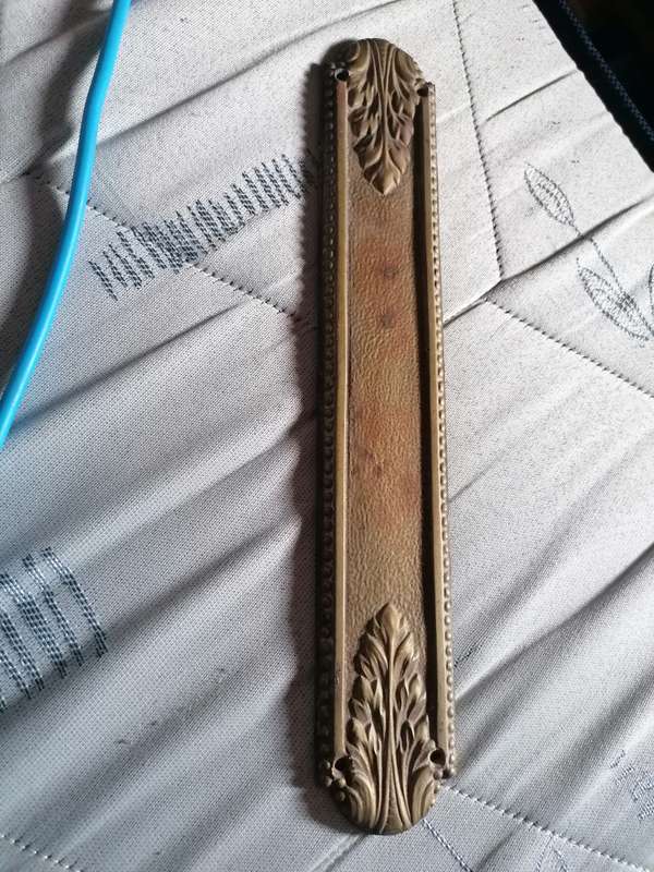 Antique Brass Finger Plate Push Door Handle Wreath