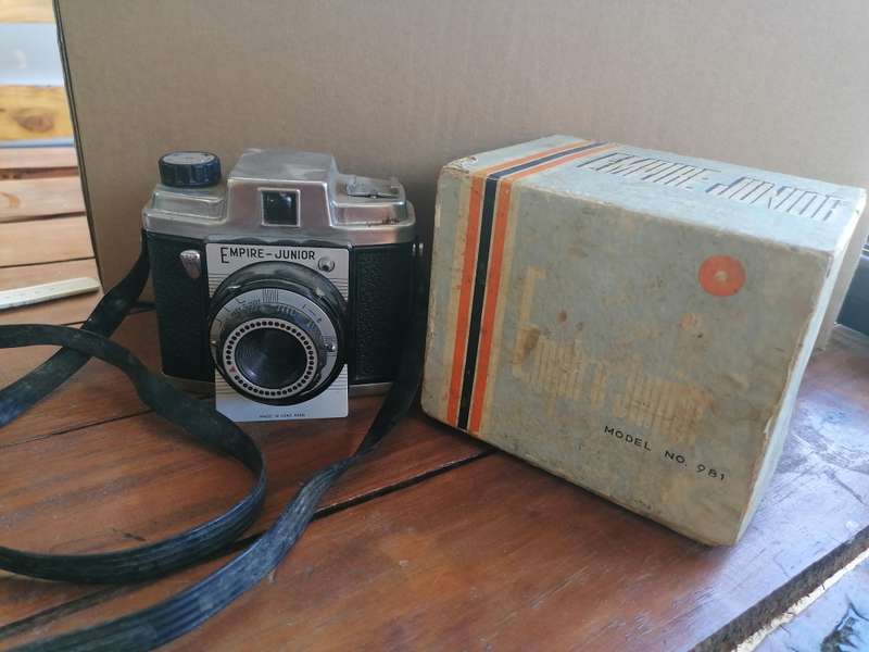 Vintage Empire Junior film camera - 1960`s  with box. Untested