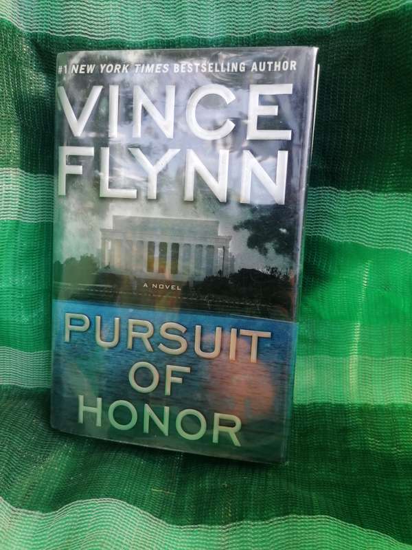 Pursuit of Honor Novel by Vince Flynn