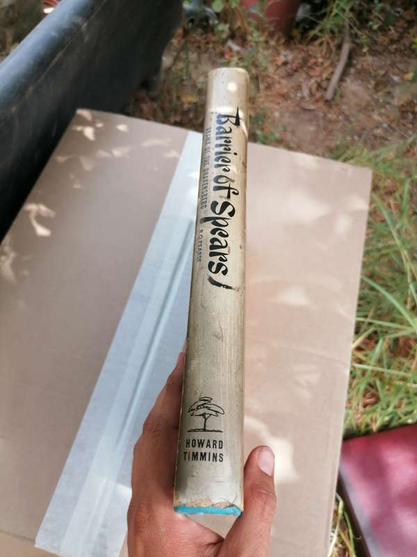 Barrier of Spears: Drama of the Drakensberg Book by Reg O. Pearse