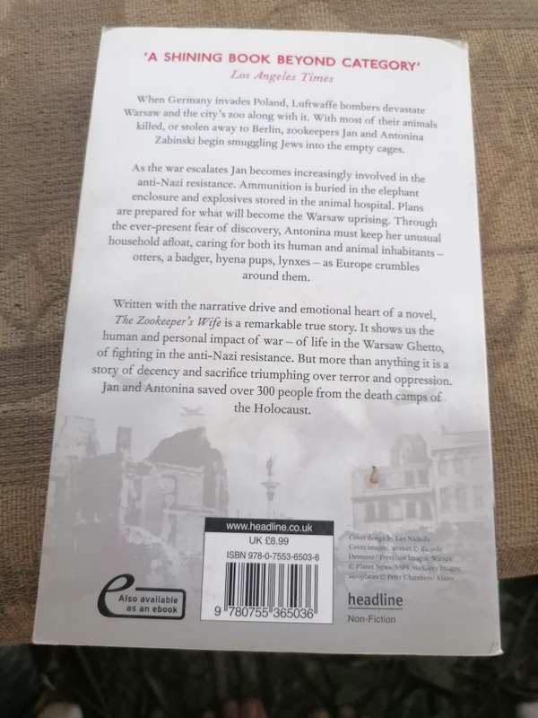 The  ZOOKEEPER'S WIFE  A True Story of an Unlikely Heroine  DIANE ACKERMAN