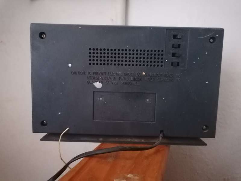 Vintage KIC FM/AM Clock Radio working condition