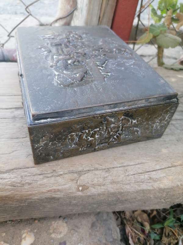 Vintage cigar box